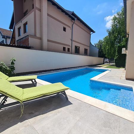 House Reko Villa Belgrad Exteriör bild